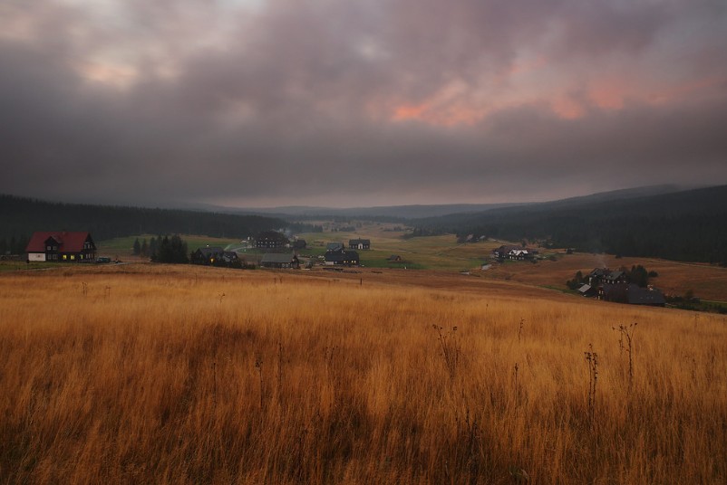Osada Jizerka i Wulkaniczny Stożek Bukovec (Czechy)